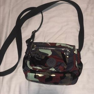 Kipling purse